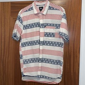 Quicksilver Shot Sleeve Button Down American Flag Print Size XL